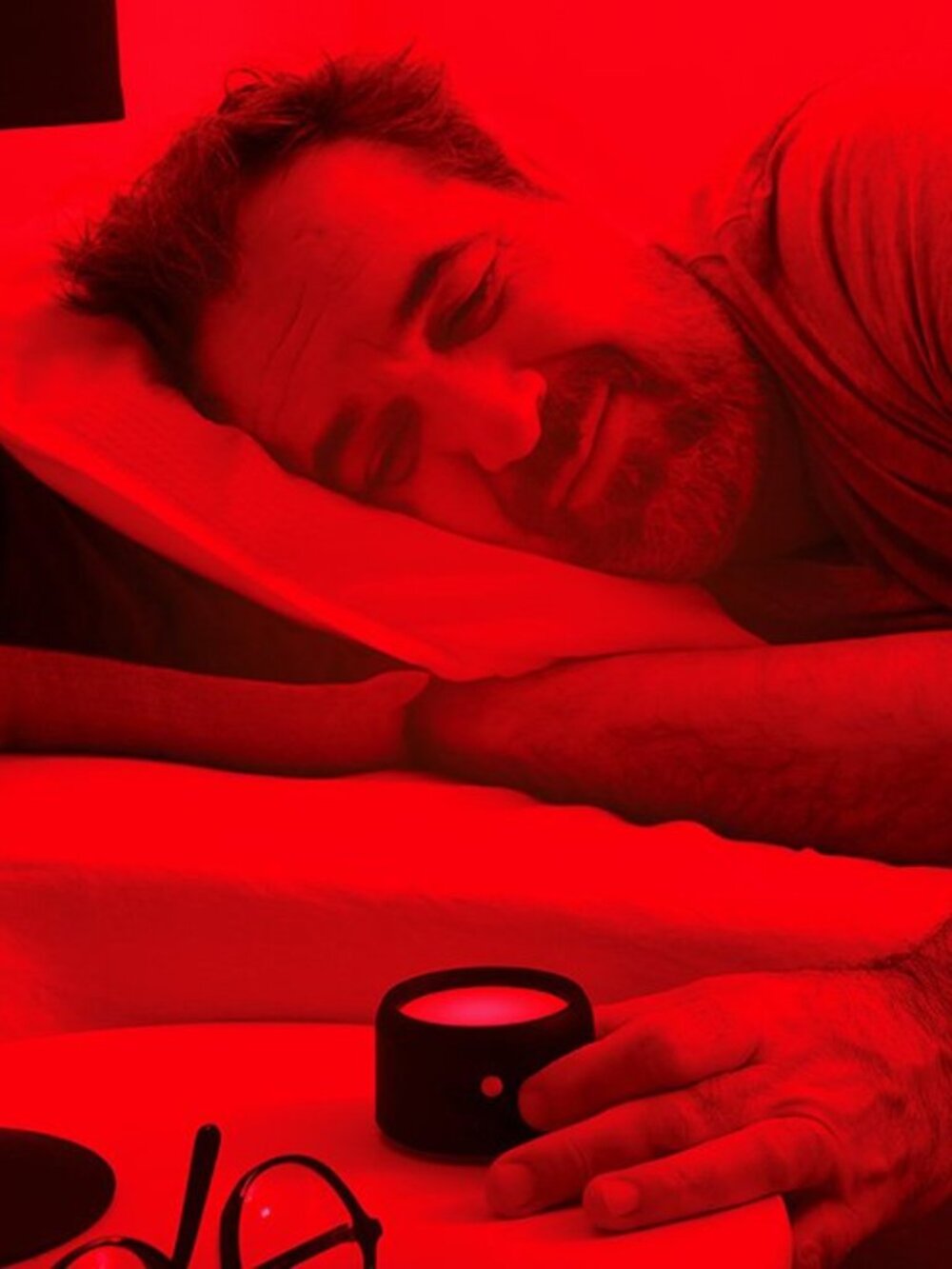 Sharper Image Red Light Sleep Therapy Device 630nm